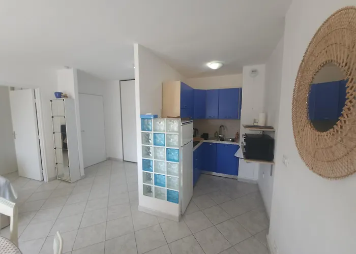 Apartament Les Fleurs Bleues