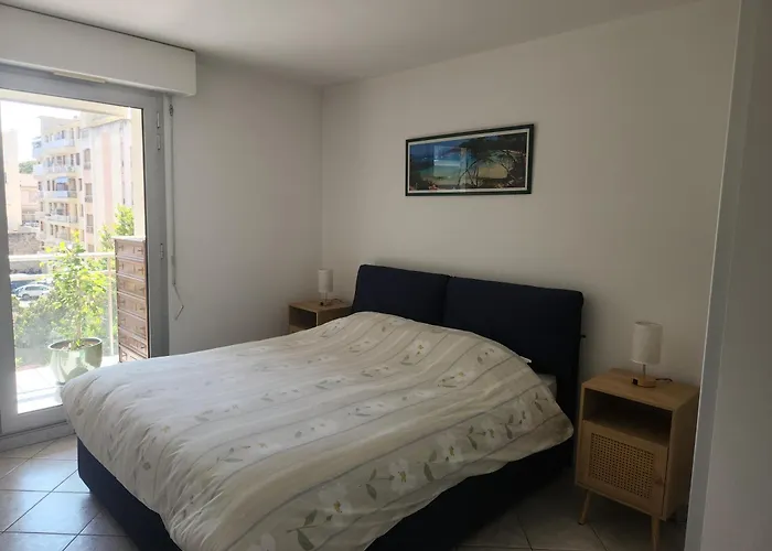 Les Fleurs Bleues Apartament